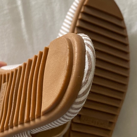 Nautica Labella Tan and White Striped Mule US Women's Size 7.5 New - Picture 6 of 15
